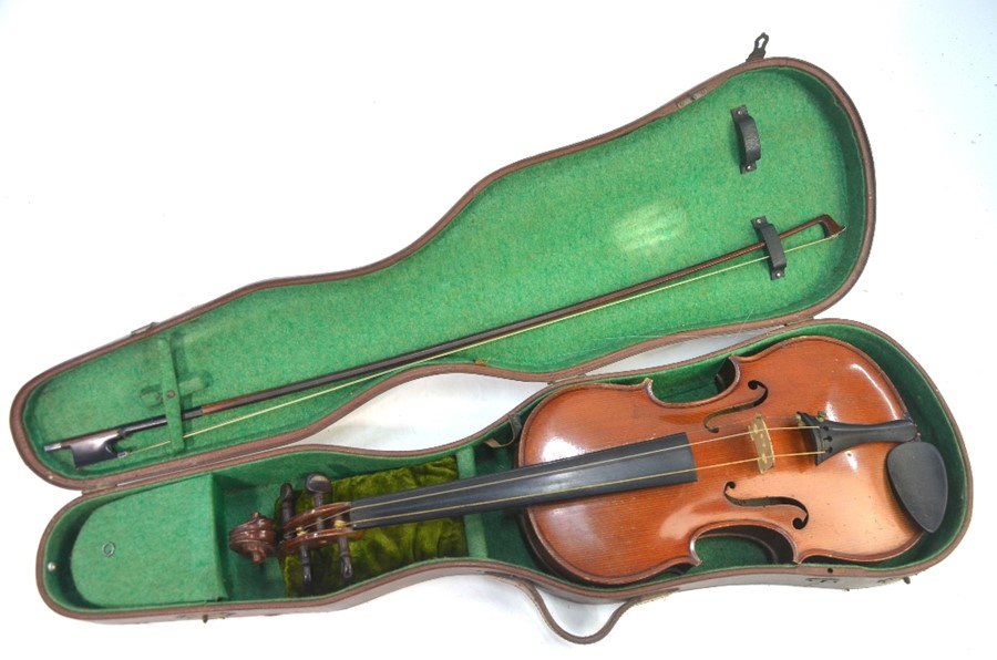 A French violin, 'The Carrodus', retailed by Haynes & Co, label within dated 1912, with 36 cm two-