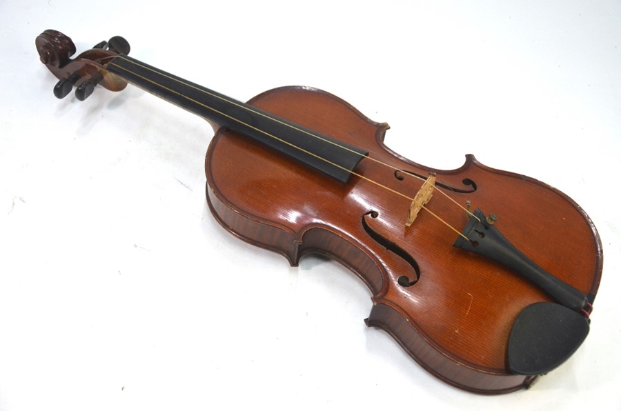 A French violin, 'The Carrodus', retailed by Haynes & Co, label within dated 1912, with 36 cm two- - Image 4 of 13