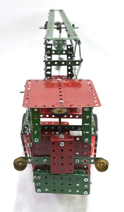 A vintage Meccano model three-wheeled crane lorry, 50 cm - Image 2 of 3
