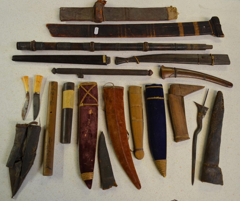 An interesting collection of African and Asian edged weapons - Image 5 of 11