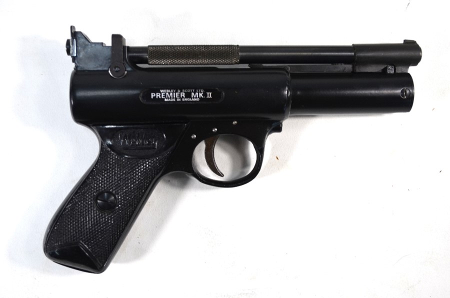 A Webley Premier Mk II air pistol - Image 3 of 4