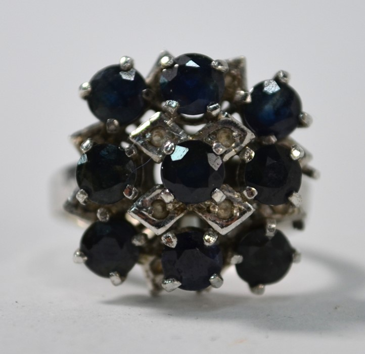 A cluster cocktail ring - Image 3 of 3