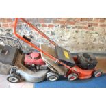 A Honda HR214 electric start lawn mower with collecting box to/w Ibea Westwood mower with Briggs and
