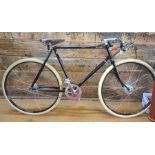 Pashley Guv'nor five-speed traditional/vintage racing bicycle, Buckingham black 22 inch frame and