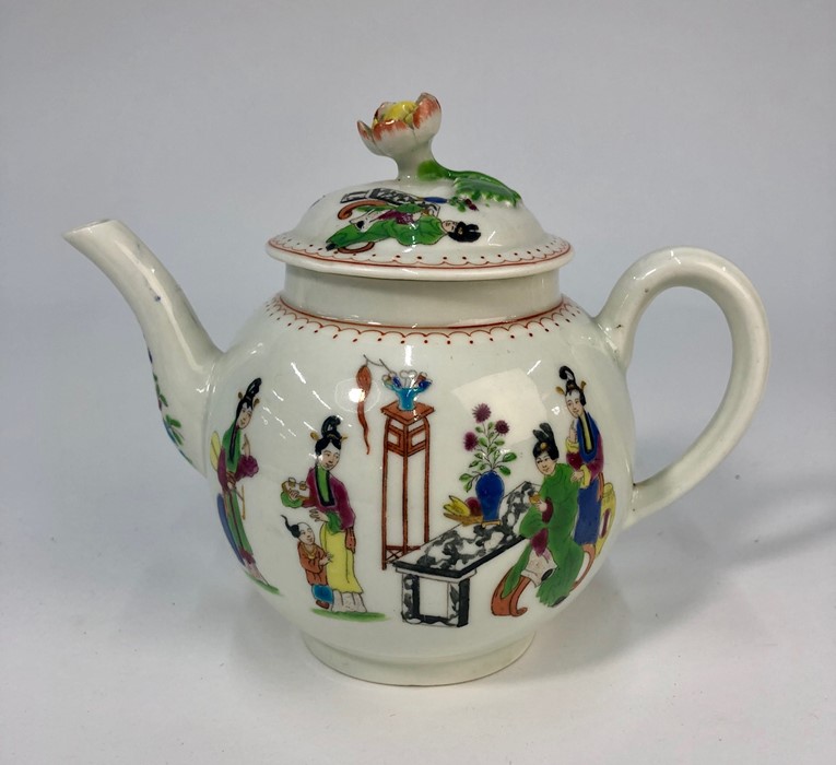 A First Period Worcester 'Chinese family' pattern teapot and cover