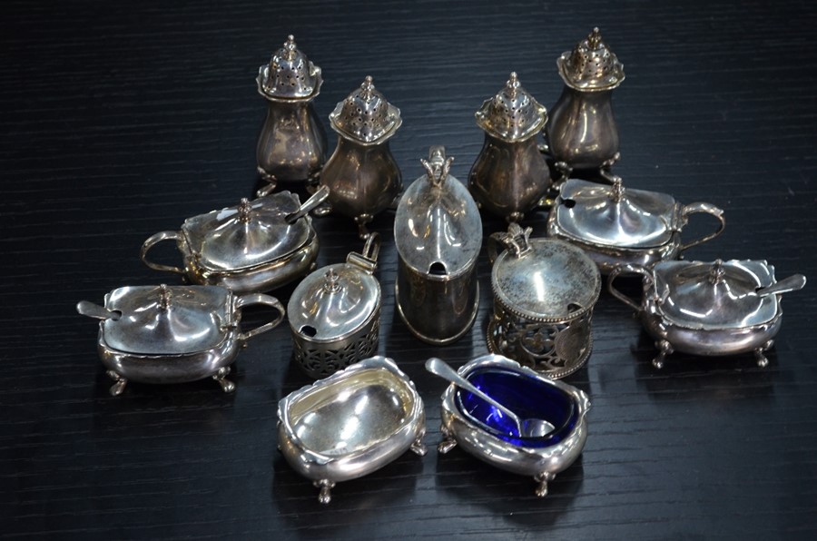 A collection of silver condiments - Image 2 of 4