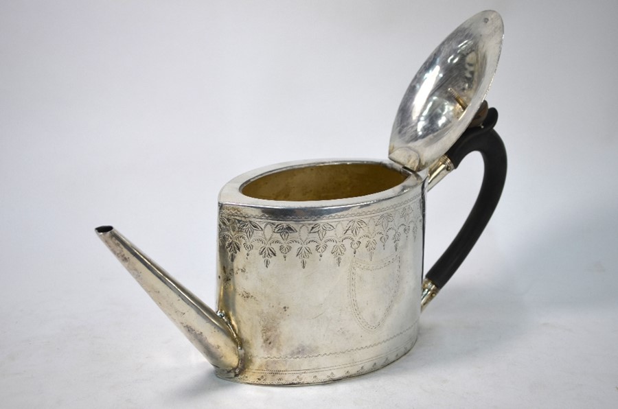 Regency silver teapot - Image 2 of 4