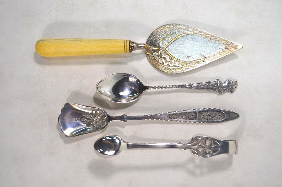 Silver topped cane and other silver - Image 3 of 4