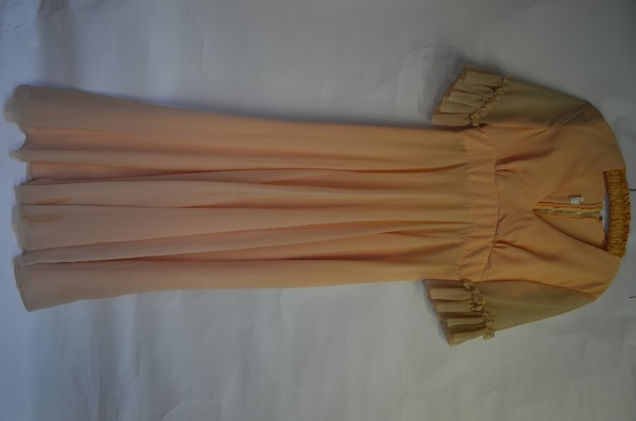 1970s evening dresses - Image 3 of 5