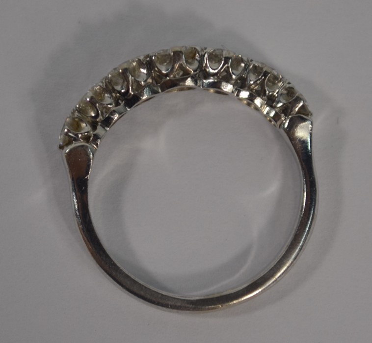 A seven stone diamond half eternity ring - Image 4 of 4