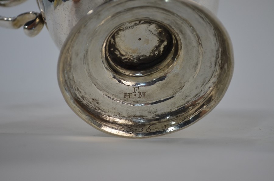 George II Irish silver loving cup - Image 3 of 3