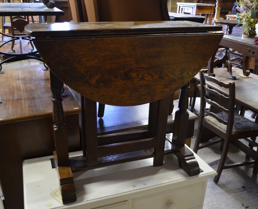 Early 20th century drop leaf side table