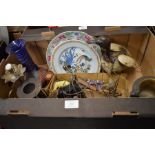 A mixed box to include a Regency garniture urn, boxed Pelham puppet, painted metal duck ornament,