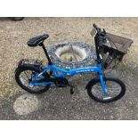 A Dawes Diamond folding series commuters bike with rear pannier, blue frame [p19079975]