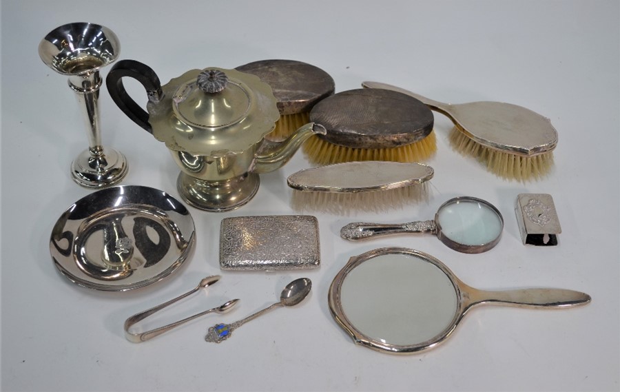 Various oddments of silver