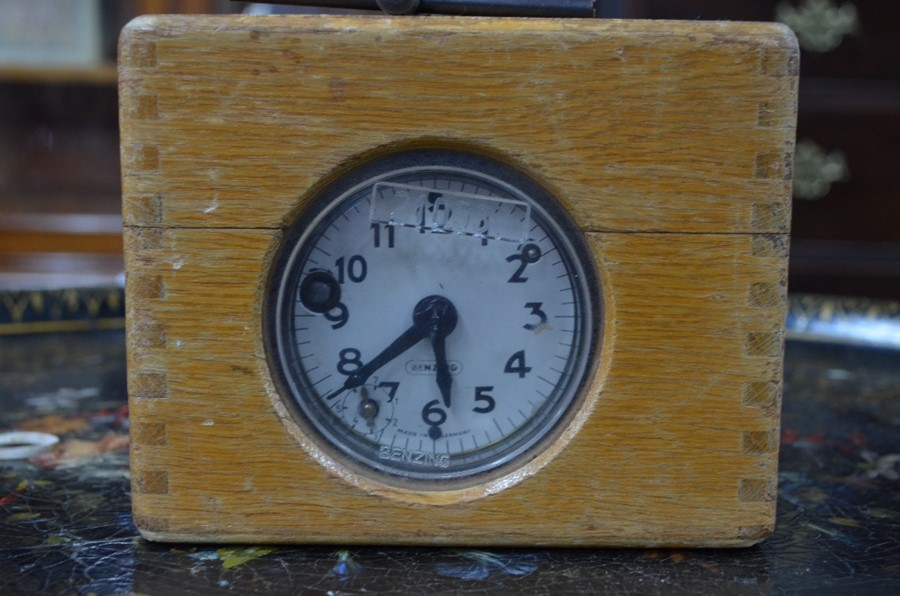 A vintage German racing pigeon timing clock in oak case - Image 2 of 4