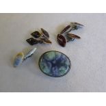 Two pairs of Ruskin Pottery cufflinks and a brooch