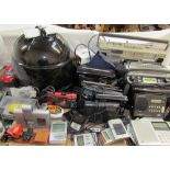 Assorted digital and analogue radios including Roberts, Pure, Sony etc (Sold as seen,