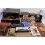 A brass inlaid jewellery box together with powder compacts, cut throat razors,