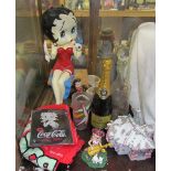 Betty Boop figures and memorabilia together with a model of Minnie Mouse's house