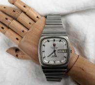 A Gentleman's Omega Constellation chronometer, Megasonic 720Hz stainless steel wristwatch,