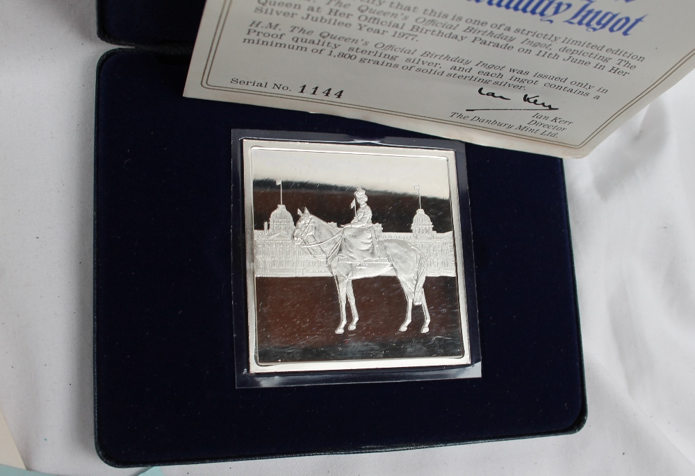 H.M. The Queen's Official Birthday Ingot, No. - Image 2 of 5