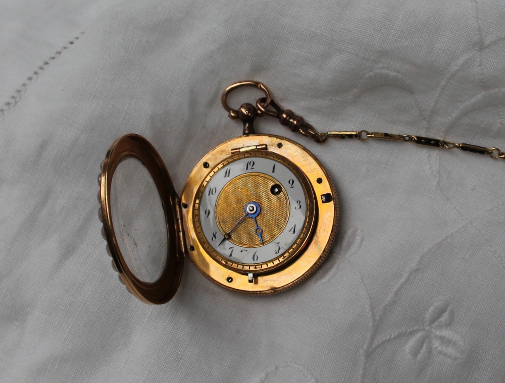 A 19th century French yellow metal, enamel and seed pearl decorated fob watch, - Image 6 of 6