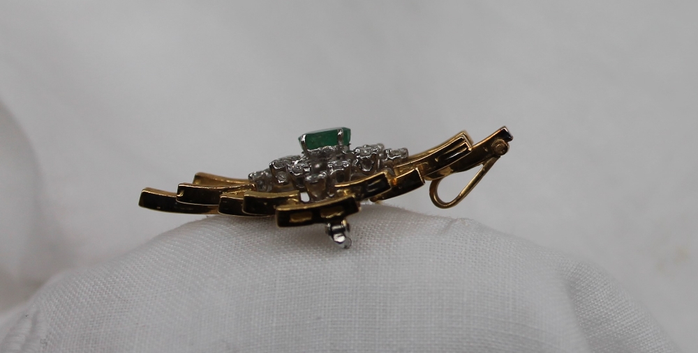 An 18ct yellow gold emerald and diamond pendant / brooch, - Image 3 of 4