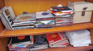 Beatles - Magical Mystery Tour 45s together with a collection of records,