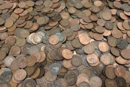 A large collection of copper pennies - 1911 - decimalisation