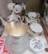 A Royal Albert Old Country Roses part tea set, together with a Wedgwood box and cover,