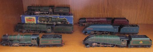 A Hornby Dublo EDLT 20 Locomotive and Tender “Bristol Castle” boxed,