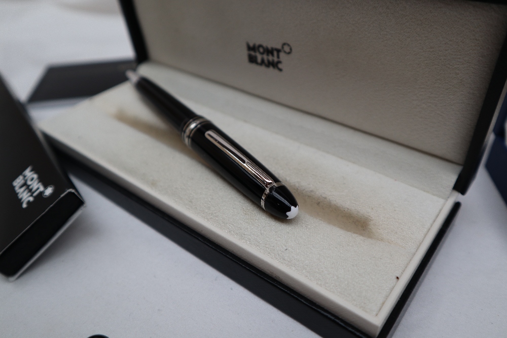 A Montblanc Meisterstuck rollerball pen together with a Waterman propelling pencil, - Image 2 of 5