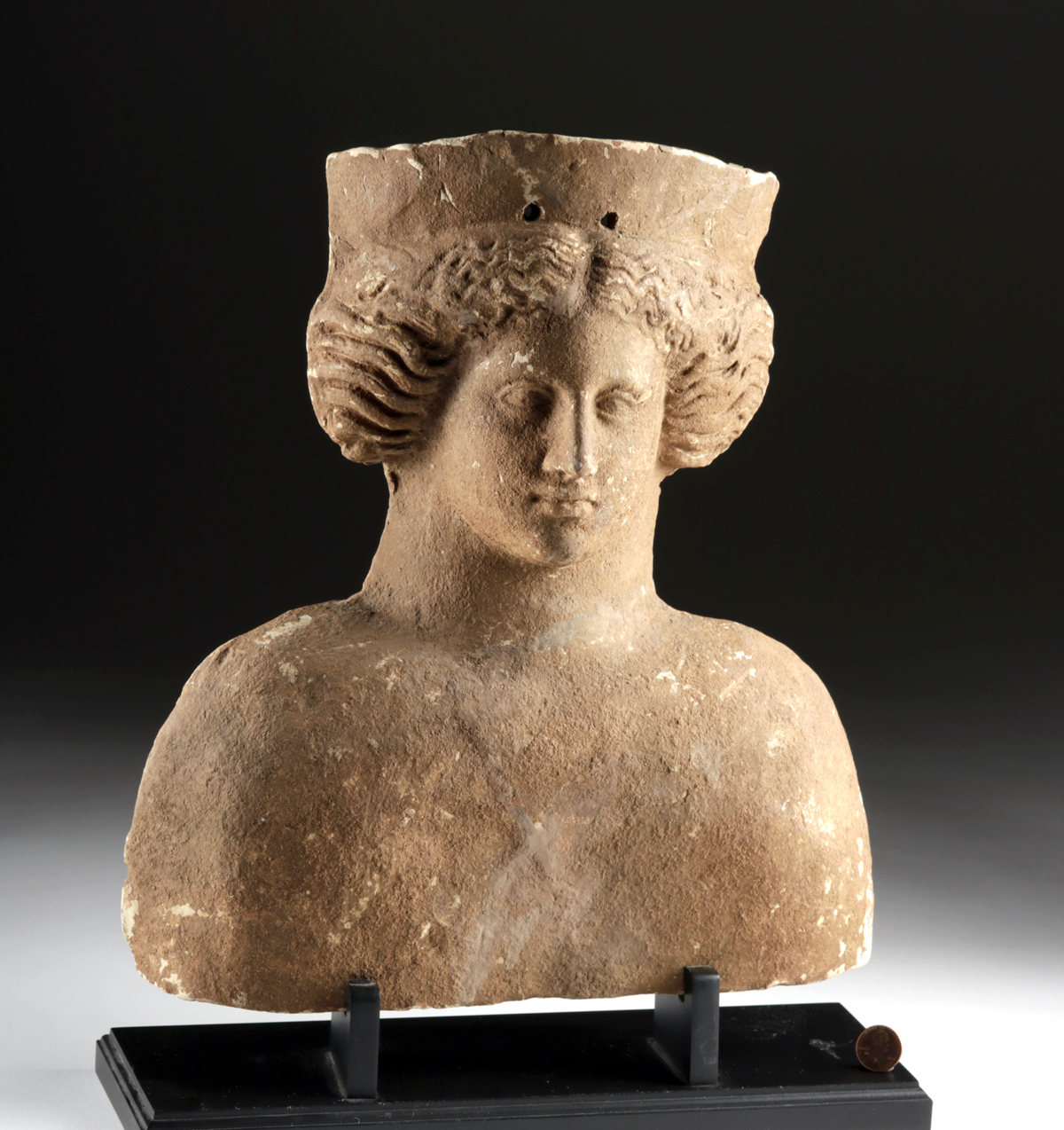 Large Archaic Greek Terracotta Protome - Goddess - Image 2 of 4