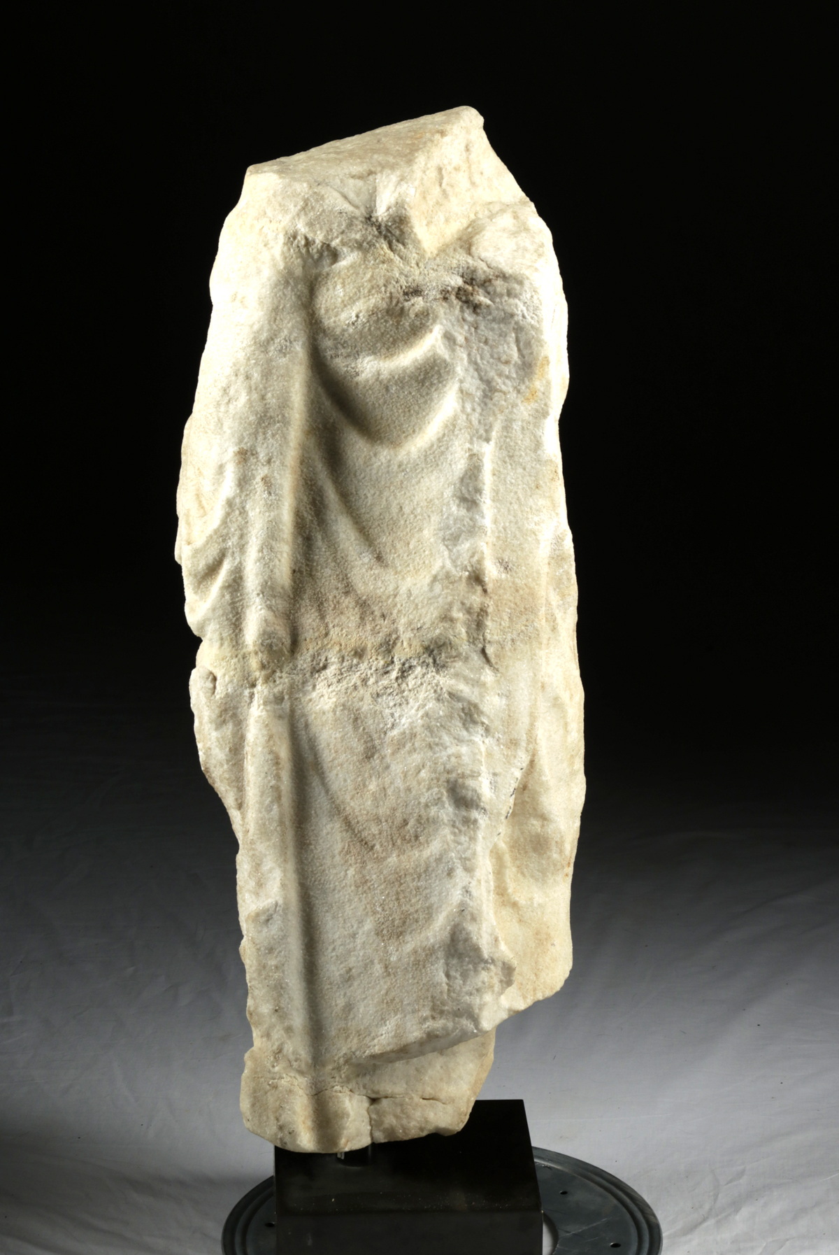 Large Marble Draped Torso of Goddess - Venus - Image 4 of 4