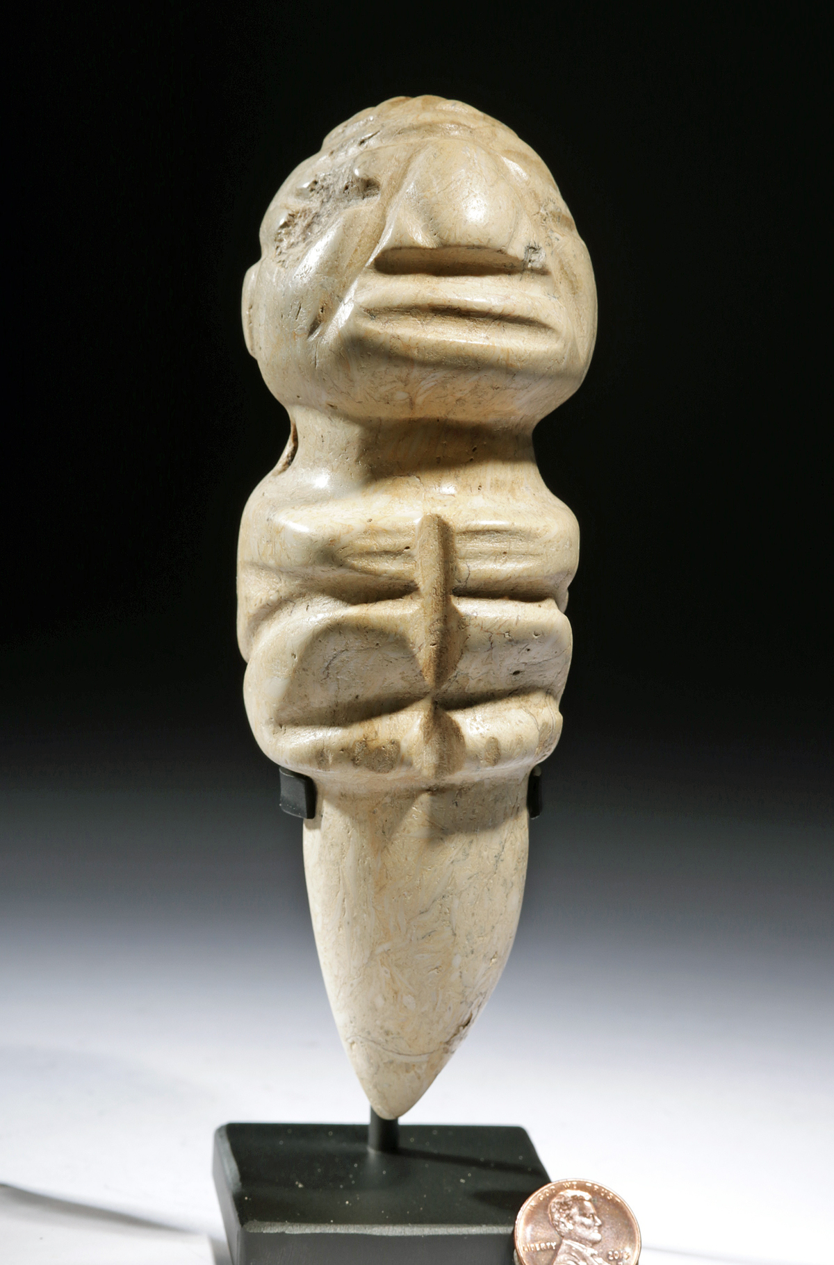 Large Costa Rican Stone Figural Amulet - Image 2 of 4