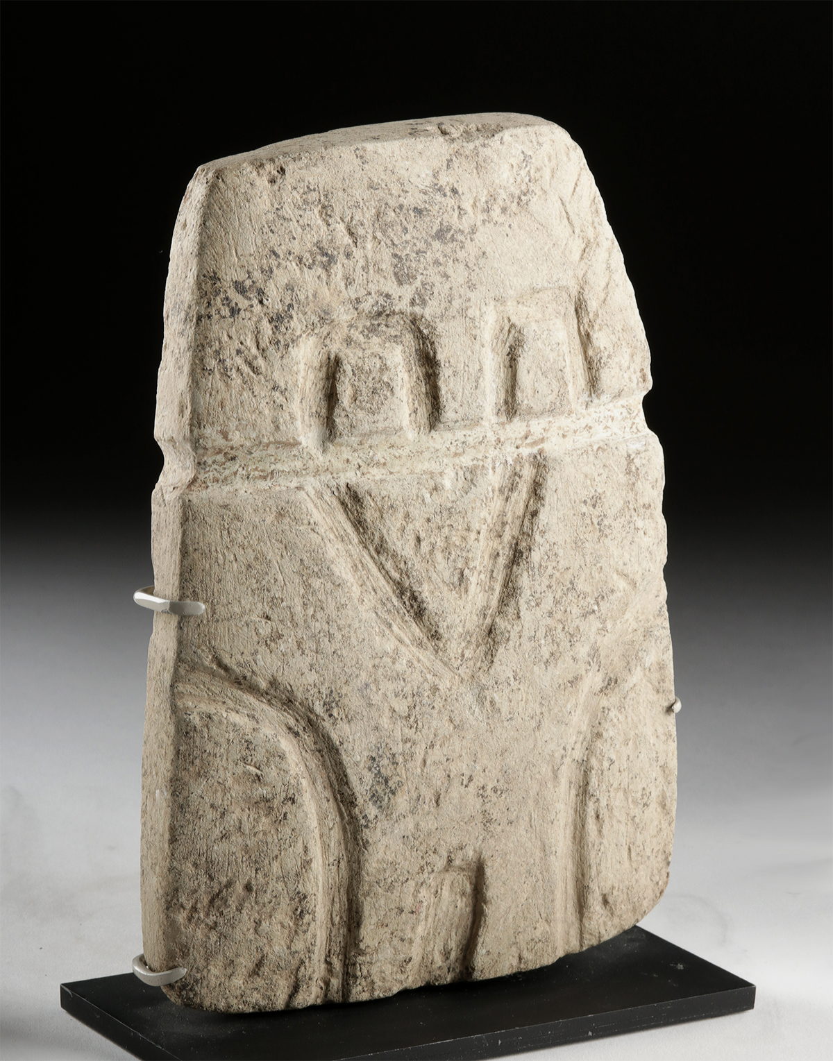 Fine Valdivian Limestone Owl Plaque - Image 3 of 4