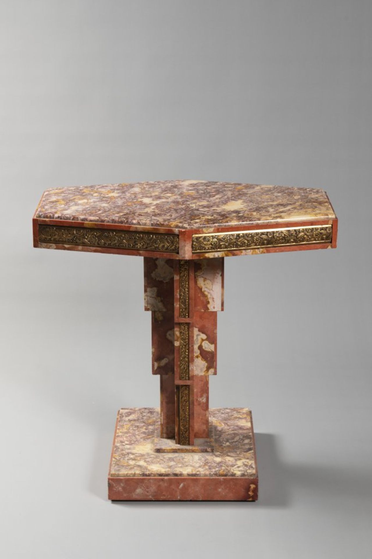 A MARBLE ART DECO SIDE TABLE 1930s France Marble, gilt bronze 61 x 60,5 x 35 cm This Art Deco side