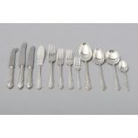 A SIX PLACE DU BARRY SILVERPLATE FLATWARE, BY SHEFFIELD PLATE, comprising of: 6 dinner knives and