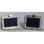 A PAIR OF 20th CENTURY SILVER PHOTOGRAPH FRAMES, SHEFFIELD 1994, R.C., of rectangular form, the