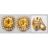 A PAIR OF 18ct YELLOW GOLD, DIAMOND AND CITRINE CLIP-ON EARRINGS, square-form claw-set citrines,