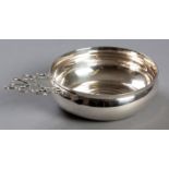 AN AMERICAN SILVER PORRINGER, BY JOSEPH MOULTON (1744 - 1816), BOSTON, MASSACHUSETTS, with applied