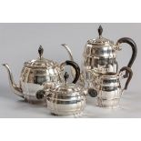 A FOUR PIECE .800STD SILVER TEA AND COFFEE SERVICE, comprising: of a teapot, coffee pot, creamer and