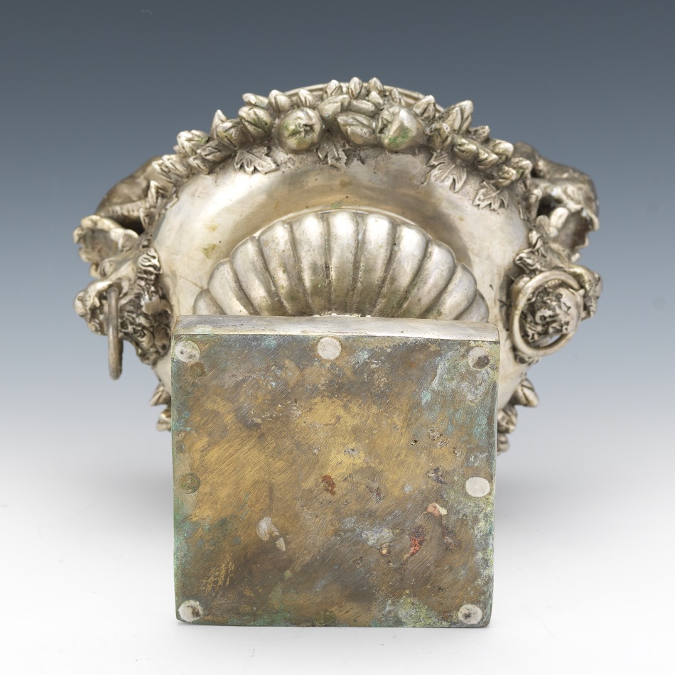 A Silver Metal Ornate Urn Shape Cooler - Image 7 of 7