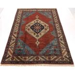 Fine Semi-Antique Hand Knotted Heriz Carpet