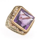 Ladies' Victorian Gold and Amethyst Filigree Ring