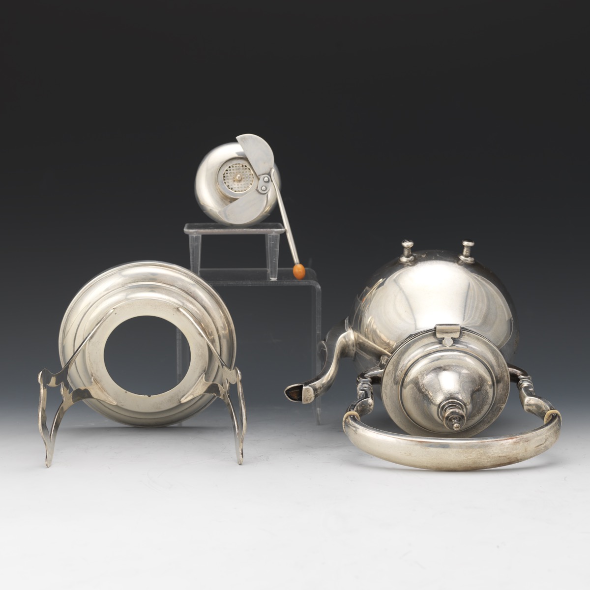 Graff, Washbourne & Dunn Sterling Silver Tea and Coffee Service - Image 19 of 20