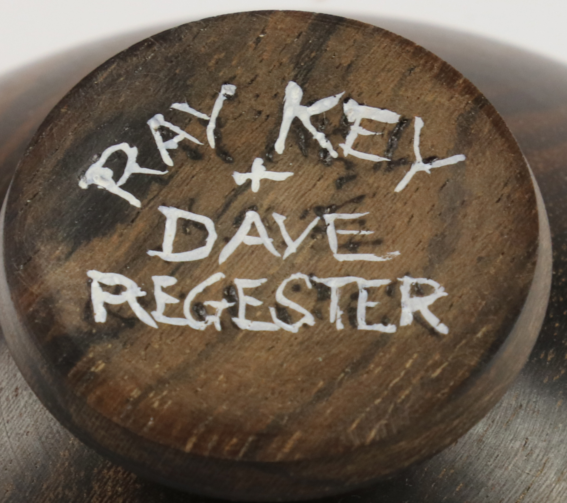 Dave Regester (UK) Zircote bowl 5x9cm. Signed - Image 3 of 3