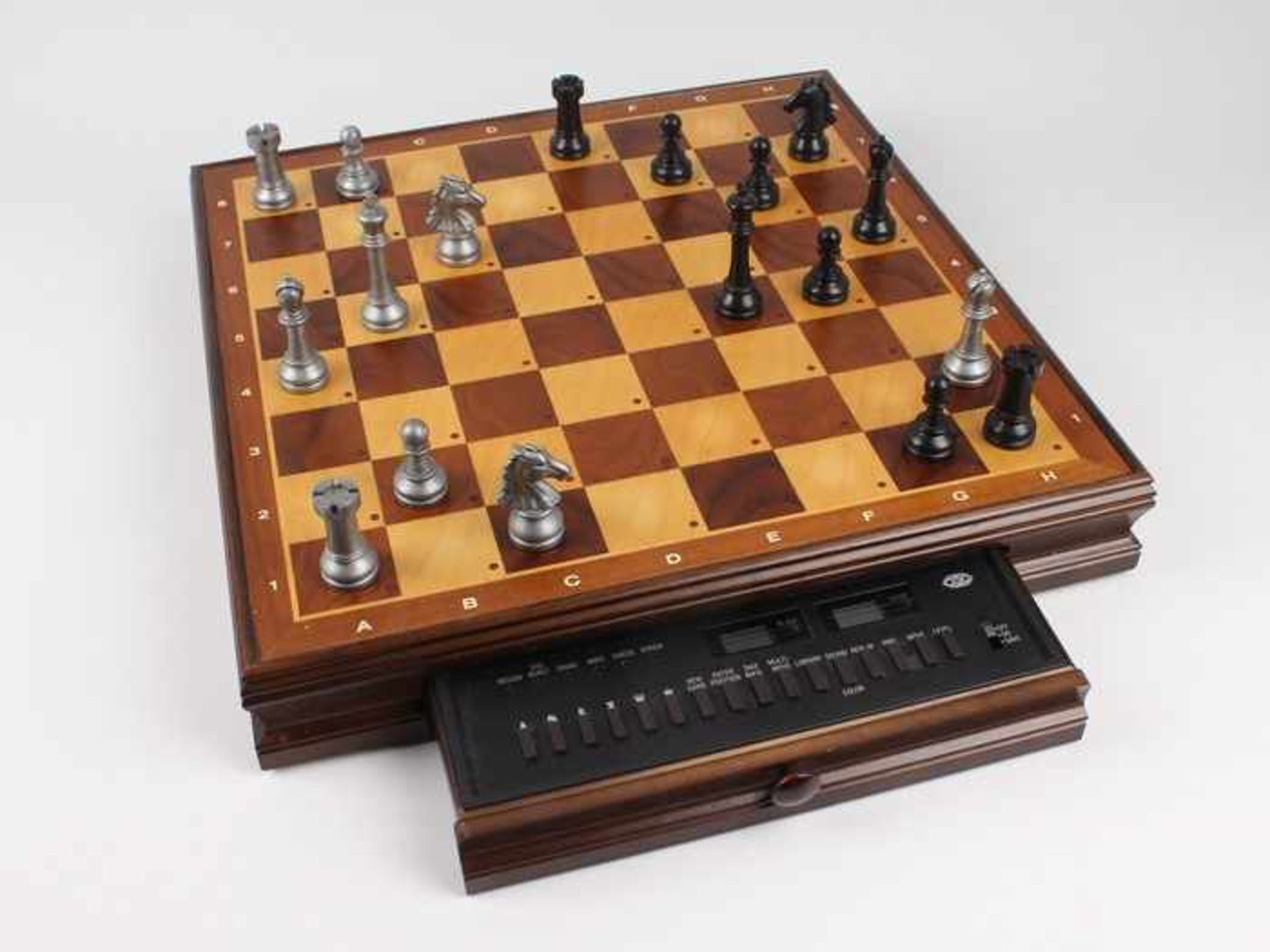 Schachcomputer1980 90er J Chess 3008 Hersteller Cxg Kam 1987 Auf Den Markt Magnetsensorbrett