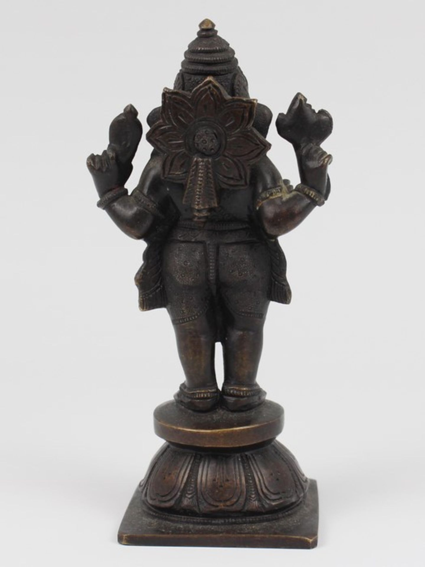 Figur - Indien20.Jh., Bronze, schwarz patiniert, vollplastische Figur d. Gottheit - Ganesha, m. - Bild 4 aus 4